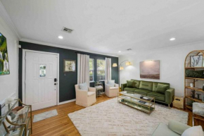 Near Gathering Pl & Brookside Pets Welcome!